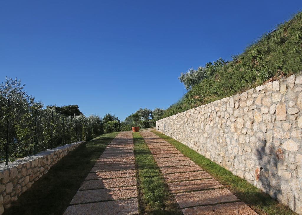Villa Dei Rosmarini 托斯科拉诺-马德尔诺 外观 照片